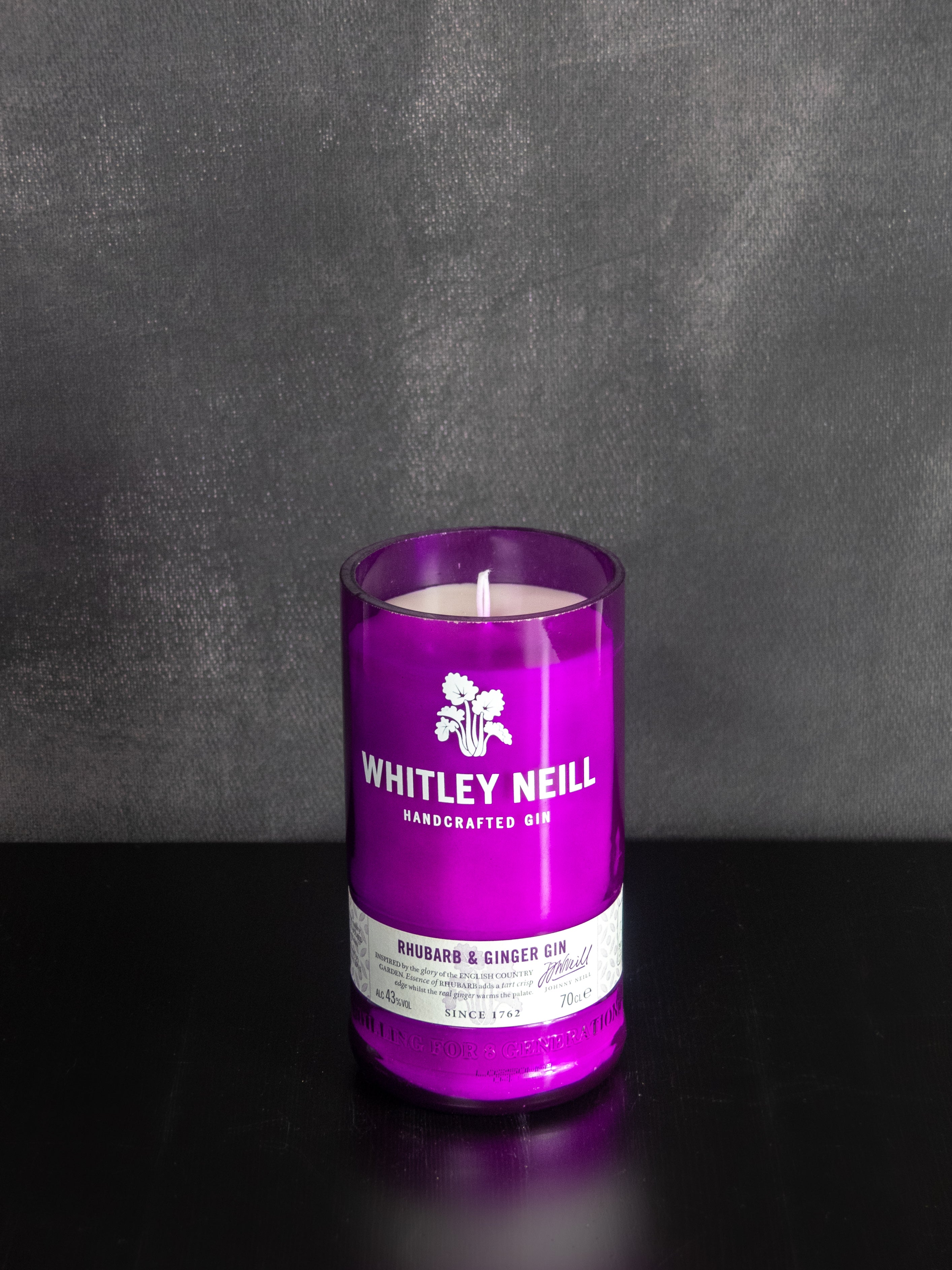 Whitley Neill Rhubarb and Ginger Gin Candle - Rhubarb & Black Plum Scent